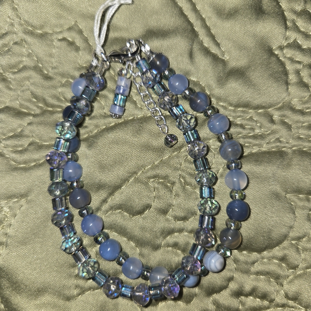 Elegant Blue Beaded Bracelet